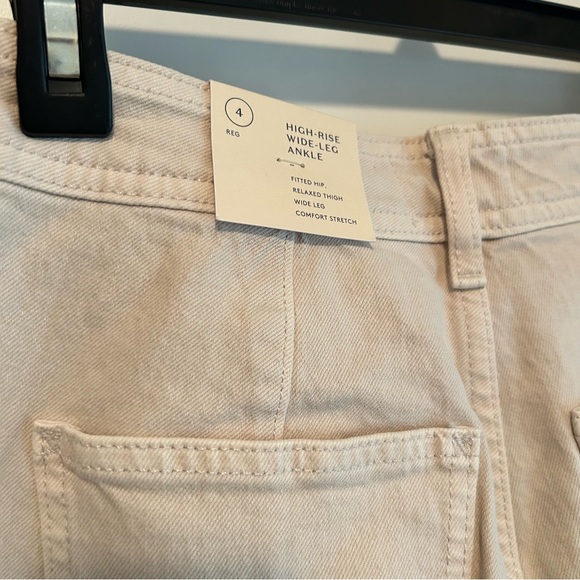 High Rise Wide Leg Cream Ankle Jeans - Picture 5 of 6